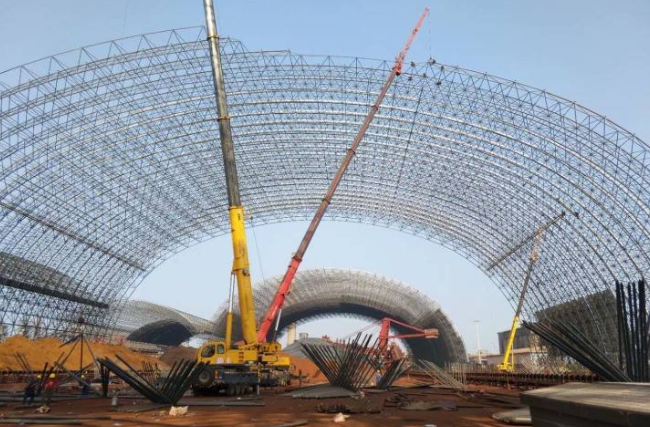 湘西浅析质料场封闭本领的特点以及利用类型